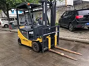 个人二手3米小松电动叉车 原装侧移二手叉车