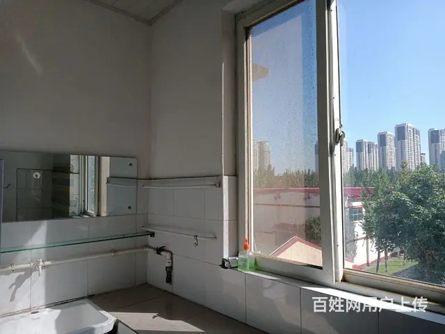 王城广场东北角精装2室1厅 - 图片 3