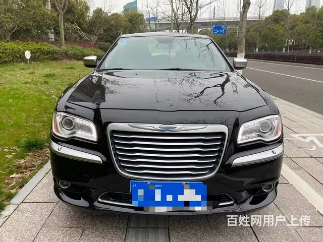 克莱斯勒300 2014款 300C 3.0 手自一体 卓越的图片