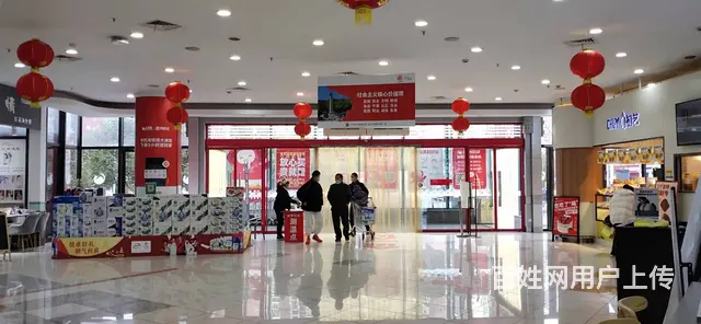 大润发商场拐角处商铺出租--推荐 - 图片 1