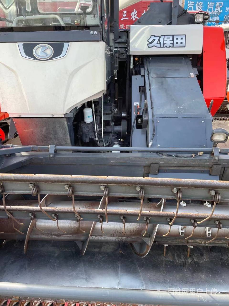 一八年久保田988收割机