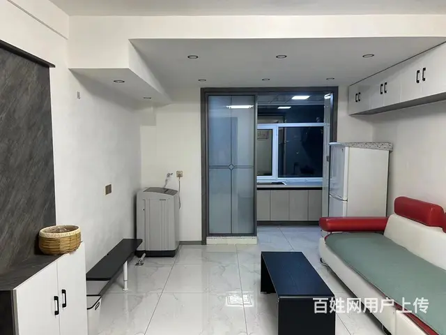 出租珠江燕都花园墙外四楼.70平.两室一厅.精装.冰箱洗衣机 - 图片 1