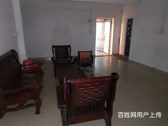 粗沙环 普通住宅1厅 简单装修 - 图片 1