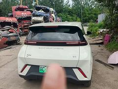 比亚迪 宋 2021款 宋MAX 1.5T 手动 升级版豪华