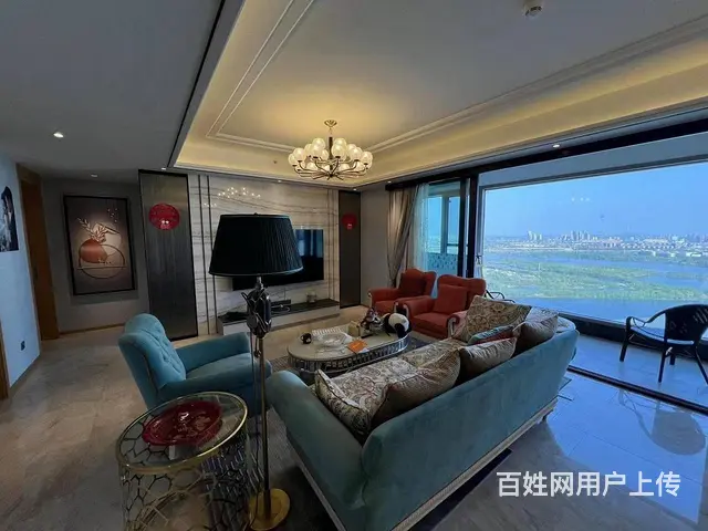 东湖旁 业主自主出租 近武汉站 一梯一户 全屋定制 - 图片 2