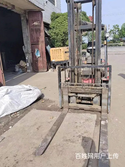 四米带侧移叉东出售 - 图片 1