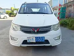 五菱 宏光 2015款 宏光S 1.5 手动 基本型7-8座