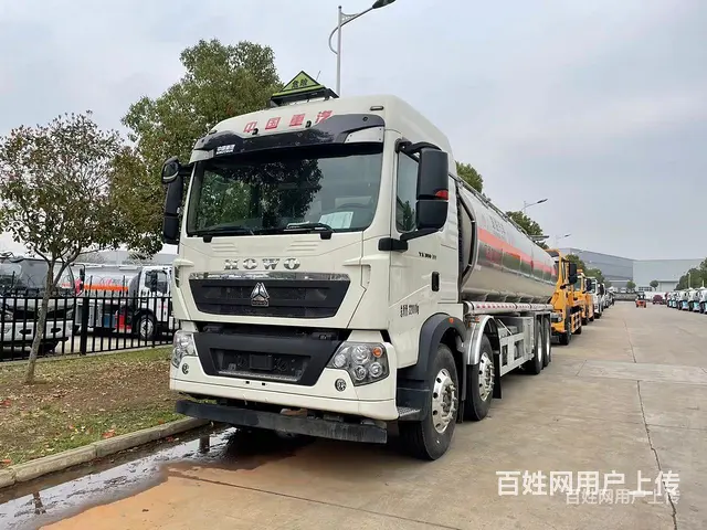 淮南重汽豪沃前四后八油罐车汽油运输车价格便宜可送车上门 - 图片 4