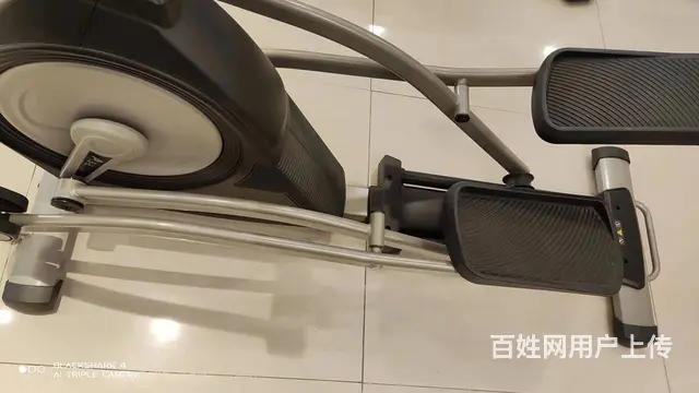 智能椭圆机样机低价处理 - 图片 3