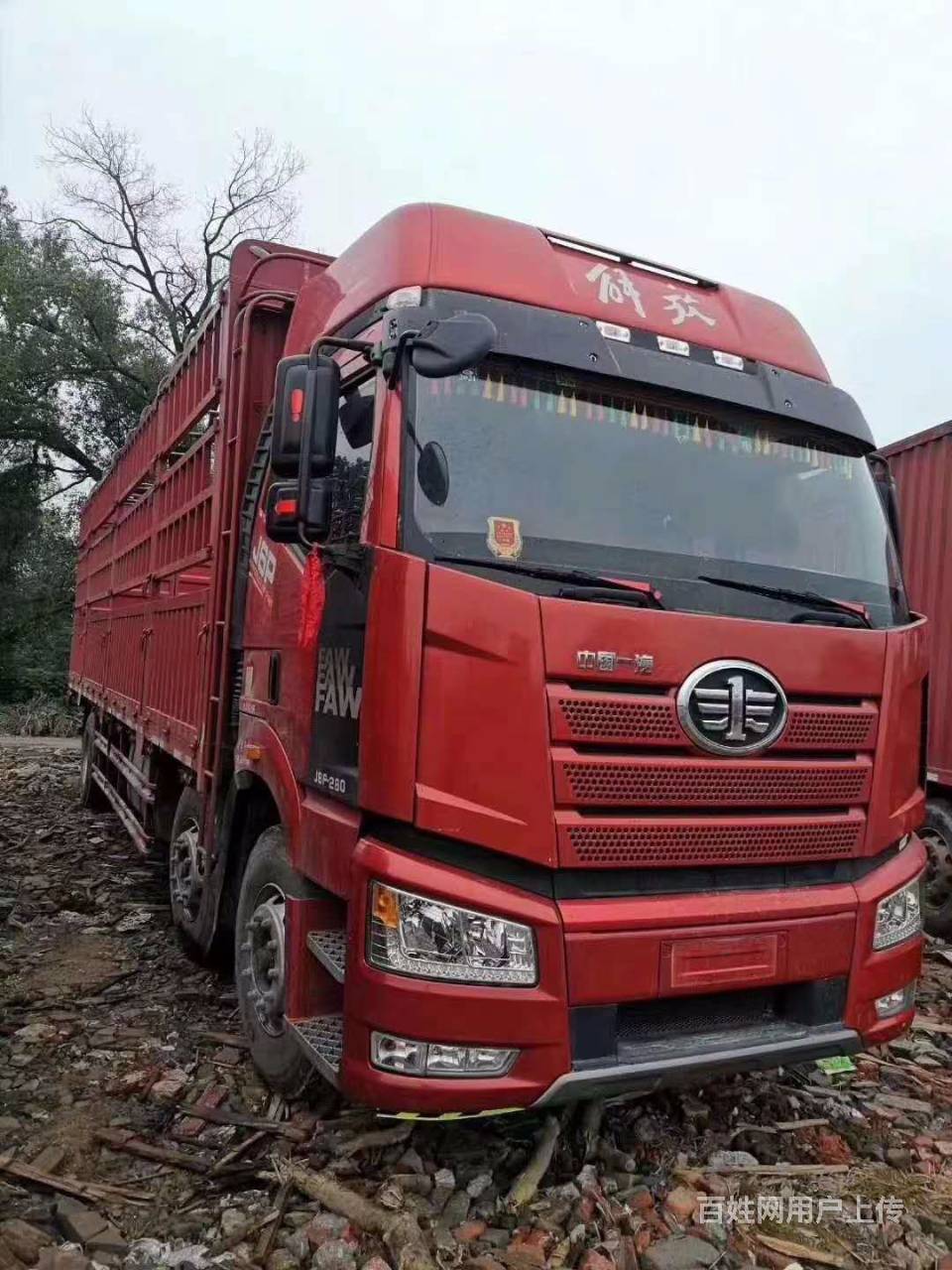 解放j6p载货车前四后四9米6仓栏国五 首付8万