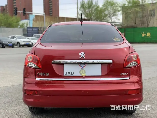 标致207 2011款 207-三厢 1.4 手动 驭乐版 - 图片 7