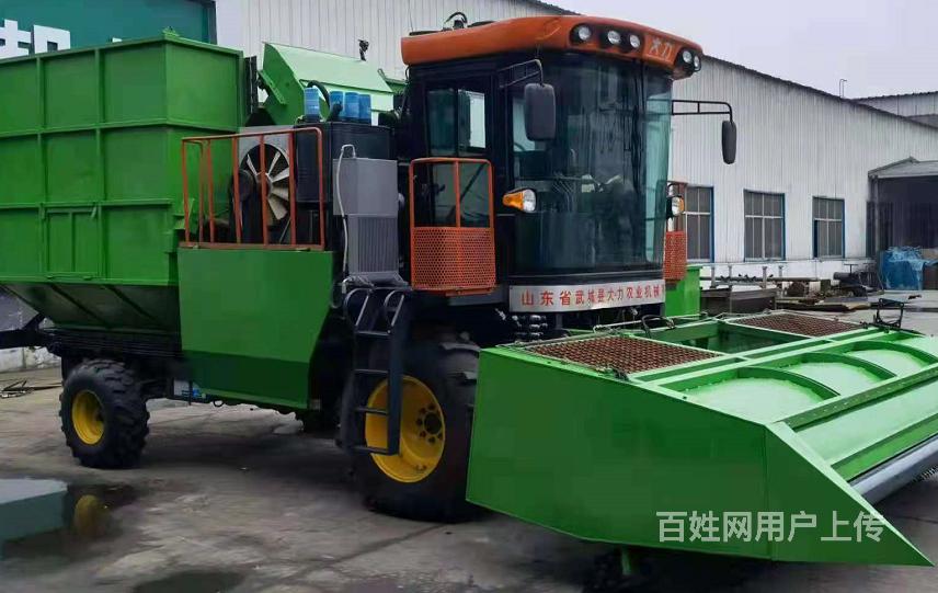 落地棉花捡拾机