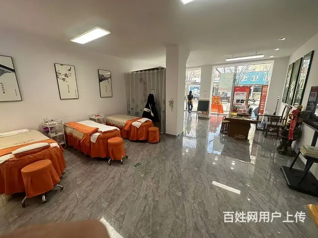 1106    小学旁 临街商铺转让 位置好 客流量大 - 图片 3