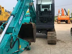 低价出售 二手挖掘机神钢75-8保质一年 包运费