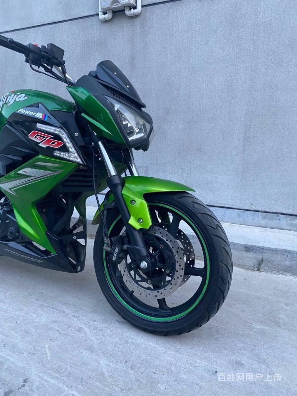 精品绿蟒蛇款翼虎猛兽250型大跑车!原版原装成色新