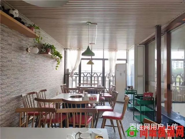 【同城搜铺网】老城红军路500平火锅串串转让(带露台) - 图片 4