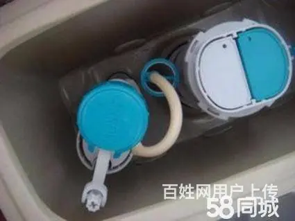 修马桶水箱，水管维修更换，换水龙头三角阀蹲坑改座便 - 图片 6