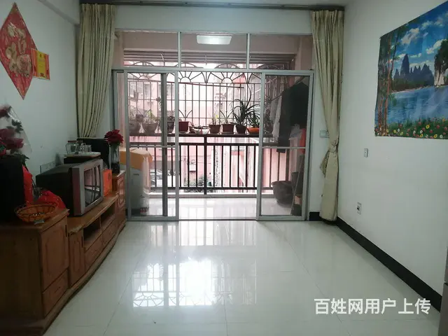 明都新城思湖阁小区南向2厅2房1卫出售35万 - 图片 1