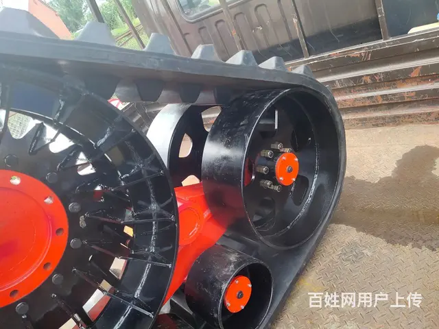 出售收割机履带粮食转运车 - 图片 4