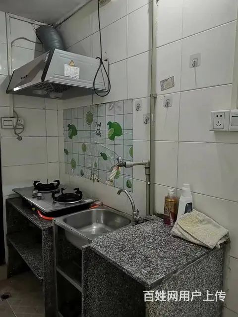 南夏街三房一厅出租，2000元/月，部分家私家电（​‌‌紫荆 - 图片 4