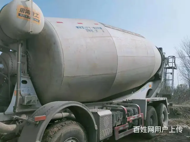 出售19年二手德龙大20方搅拌车375马力前四后八 - 图片 5