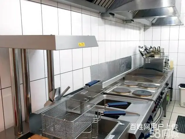 昆山开发区学校单位食堂油烟机清洗，油烟管道清洗 - 图片 1