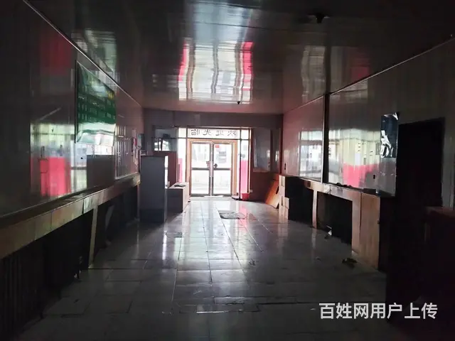 B16756一劳动街商圈一层门面出租！出租！无转让费！ - 图片 4