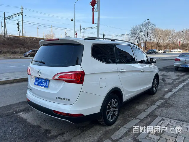 2018年宝骏730自动挡新款 - 图片 4