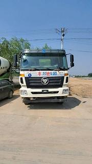 18年二手欧曼搅拌车 大14方375马力 后八轮