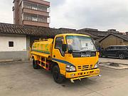 本公司长期出售五十铃，解放，东风等品牌类型洒水车
