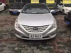 现代索纳塔 2011款 2.0L 自动 GLS领先