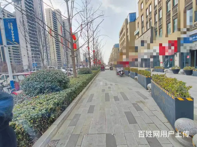 F0078信华城附近临街店铺空铺转让 - 图片 1