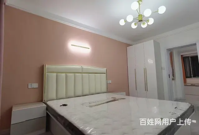 包取暖中心市场附近两室二楼 ，60平！指纹密码锁，智能马桶 - 图片 1