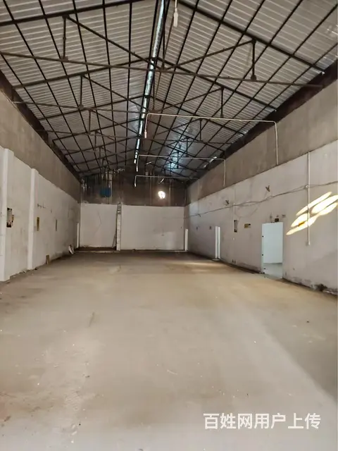 经一路北钢窗厂院内仓库出租 - 图片 1