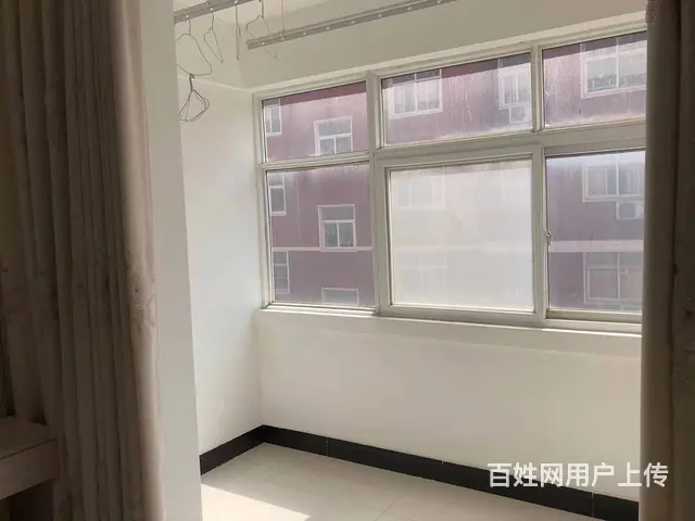 新艺花城 普通住宅2厅，精装修拎包入住 - 图片 4