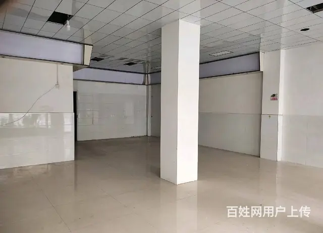 旺铺出租 适合各种行业 门口宽敞 方便停车 - 图片 4