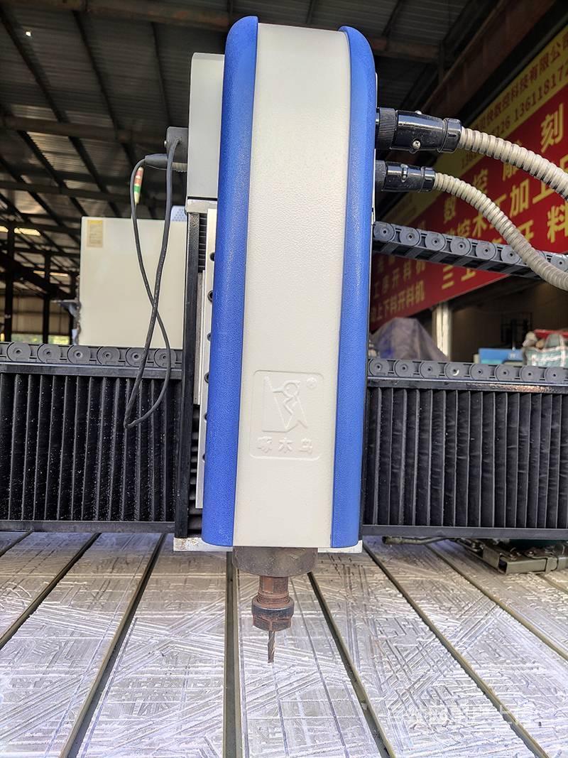 啄木鸟1325y标识牌广告工艺品雕刻机单头数控切割