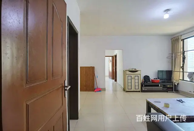 可做宿舍，拱北关口御花园电梯3房2厅出租，租价3500 - 图片 2