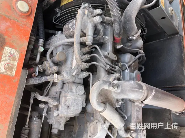 出售日立60小钩机 和6米8板车 - 图片 4
