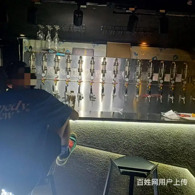 （达州铺源网）市内翠屏路皇冠大院150㎡酒吧转让 - 图片 4