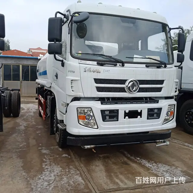 五吨洒水车多少钱，洒水车报价表，洒水车生产厂家在哪 - 图片 6