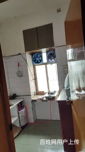 岳屏广场旁有房出租 普通住宅1厅 中等装修 - 图片 5
