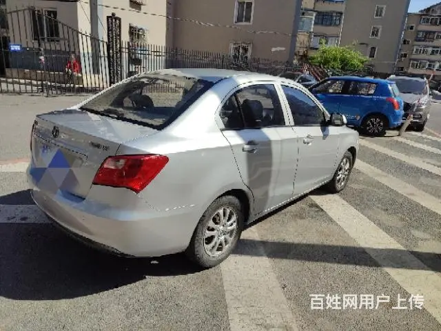 长安 悦翔 2012款 悦翔V5 1.5 手动 运动版 - 图片 8
