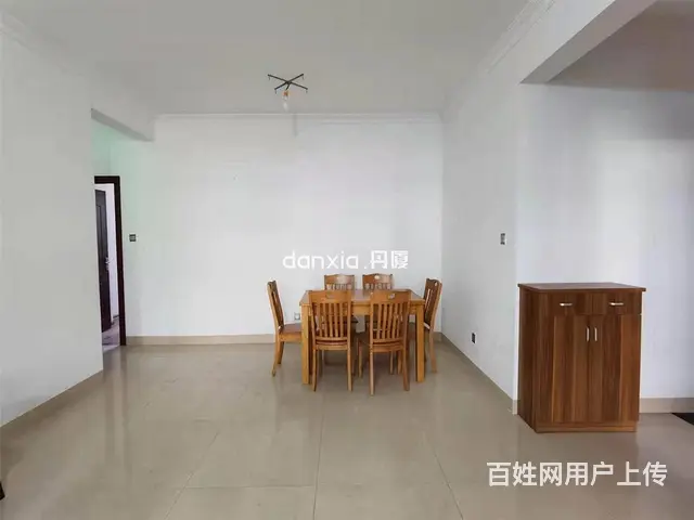 紧邻海沧圣.地亚哥 精装大三房出租2100 双大阳台 - 图片 3
