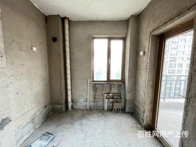 香格里拉电梯8楼124平三室通厅毛坯临近万达 - 图片 1