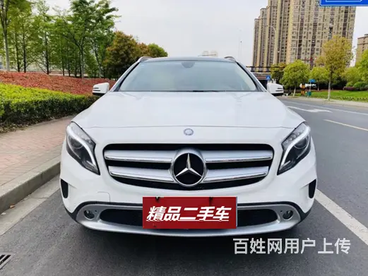 奔驰GLA级 2016款 GLA 200 1.6T 双离合 - 图片 1