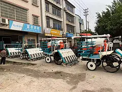 衡阳二手久保田收割机出售，型号齐全，接受预定！