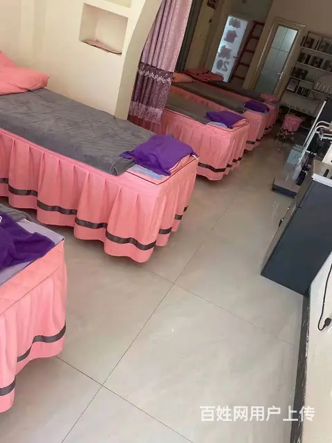 商家必争之地 营业中美容店 生意稳定 接手即可盈利 - 图片 1