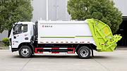 东风多利卡9方勾臂压缩垃圾车 165马力