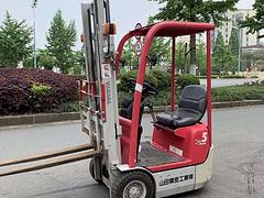 原装电动叉车多少钱，正品电动叉车多少钱
